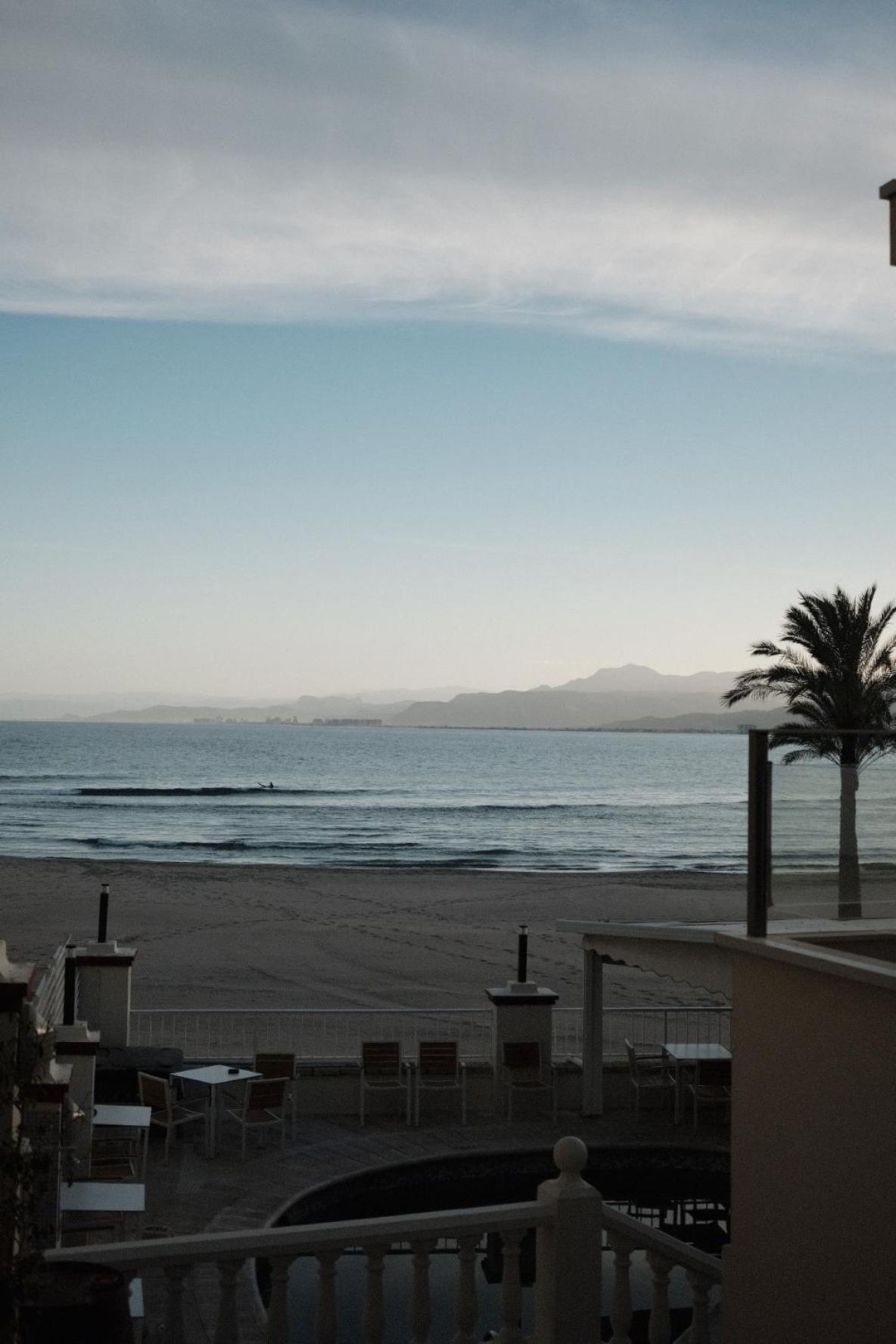 Luminoso Piso Cerca De La Playa Apartamento Cullera Exterior foto